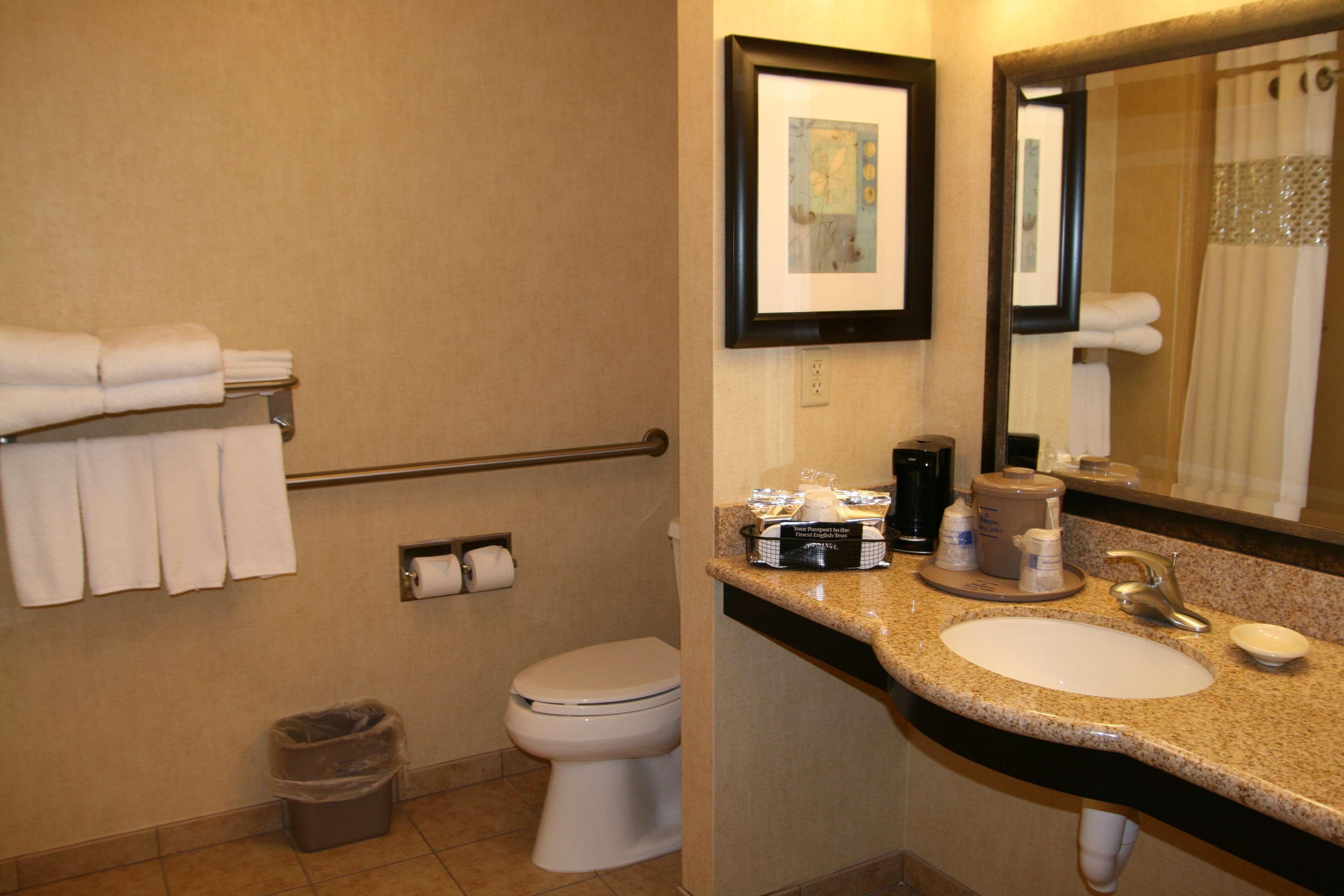 Hampton Inn And Suites Barstow Room photo